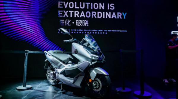 3款高速電摩來了,最高時速120km/h,續航都在180公里以上 3款高速電摩來了,最高時速120km/h,續航都在180公里以上