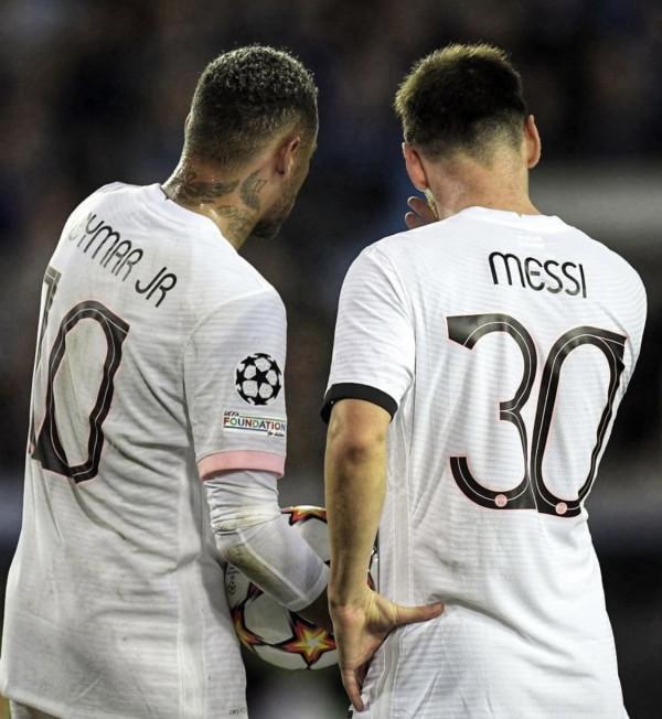 獨家策劃，巴黎瘋狂引援惹眾怒，吃透財政公平規則才是根本