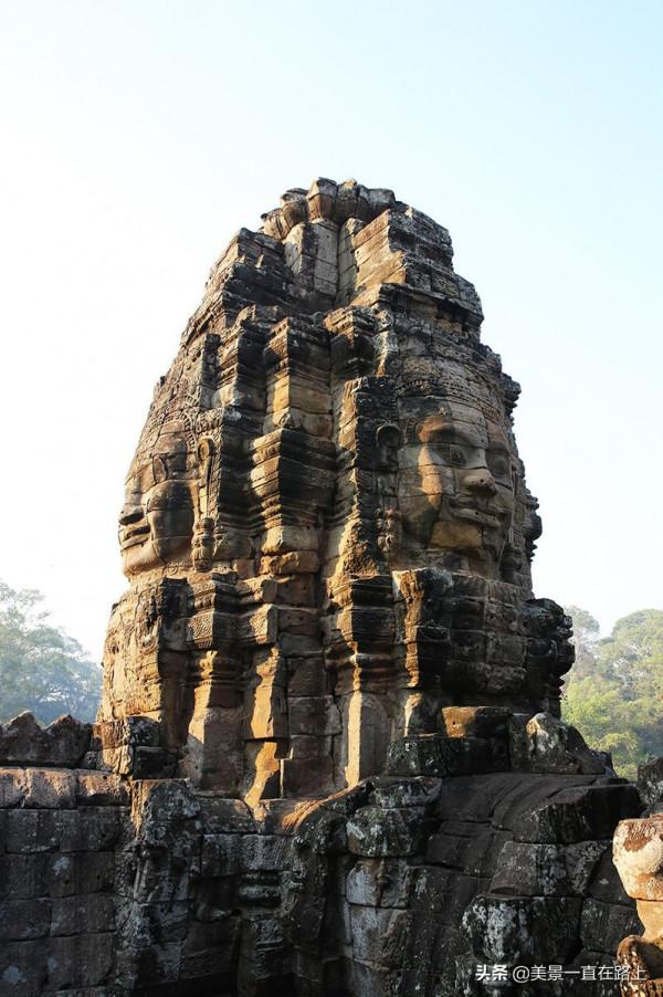 意象裡的吳哥1—巴戎廟,晨光裡金色的微笑 意象裡的吳哥1—巴戎廟,晨光裡金色的微笑