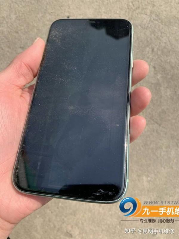 手機壞了，怎麼把手機裡面重要的資料匯出來？