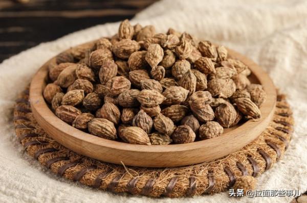 香辛料寶典：60種商用香料的用途和特性，香料該如何搭配？超實用