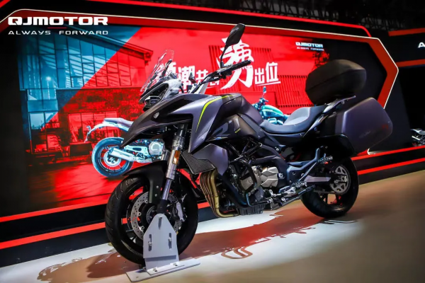 四缸休旅車!QJMOTOR驍600即將上市 四缸休旅車!QJMOTOR驍600即將上市