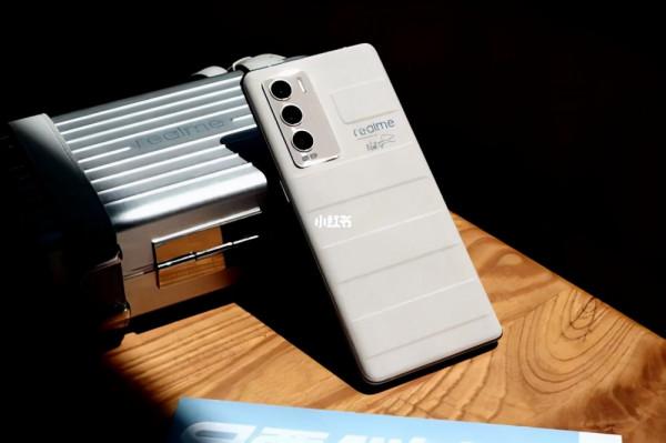 手機買對不買貴，2022年這三款最值得買，超高性價比買到絕對不虧