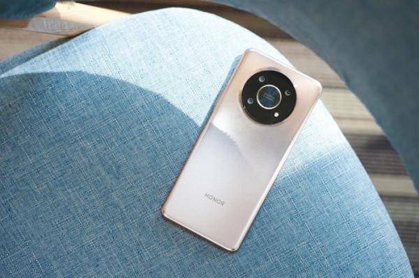 執行流暢的高顏值手機！這三款你值得擁有