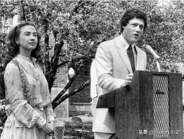 美國一黑人男子說自己是克林頓的私生子,還說是克林頓唯一的兒子 美國一黑人男子說自己是克林頓的私生子,還說是克林頓唯一的兒子