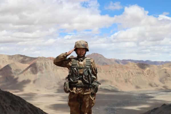 軍旅人生丨在喀喇崑崙勇敢追夢的坦克女兵