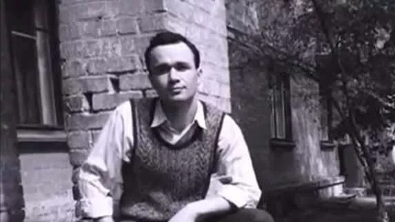 1958年,烏克蘭基輔小夥發生穿越來到2006年,到底是真是假? 1958年,烏克蘭基輔小夥發生穿越來到2006年,到底是真是假?