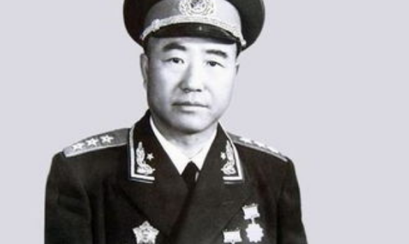 1955年軍銜初評時,有11元帥和22大將,分別是誰?評定標準是什麼 1955年軍銜初評時,有11元帥和22大將,分別是誰?評定標準是什麼