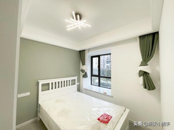 90後婚房，打掃乾淨準備要入住，刷網紅灰，效果很漂亮啊