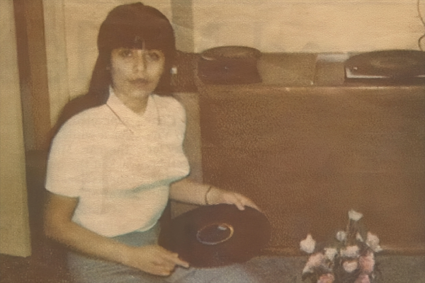 美國鐵桶藏屍案:男子開啟塵封30年的鐵桶,裡面竟藏著一名孕婦 美國鐵桶藏屍案:男子開啟塵封30年的鐵桶,裡面竟藏著一名孕婦