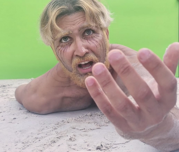 兵長看了都想砍！型男還原《巨人》吉克耶格爾名場面