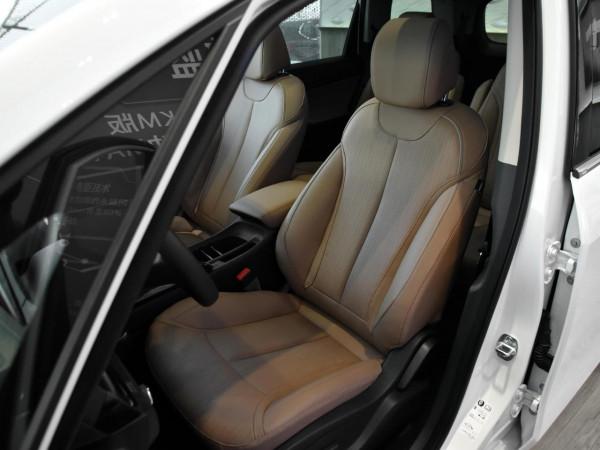 價格更低還是有6座，6.1L油耗入門合資家用MPV，實拍別克GL6