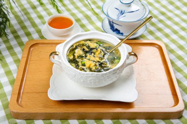 《幸福的100個基礎》：一本小小的書裡面卻有大大的幸福