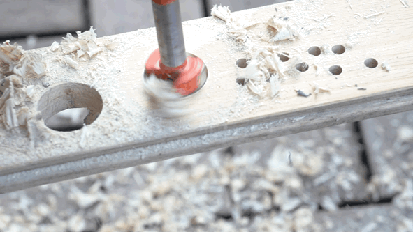 為什麼一套博世鋰電衝擊鑽套裝就能解決家裡的大多數安裝問題？