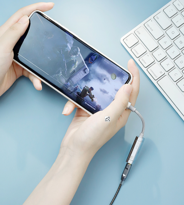 山靈推出 UA1 Pro 解碼耳放“霧面銀”版本：278元，大推力低發熱