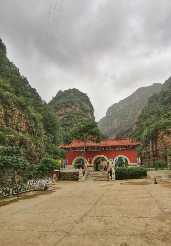 北京平谷區的湖洞水景區-秋日旅行生活 北京平谷區的湖洞水景區-秋日旅行生活