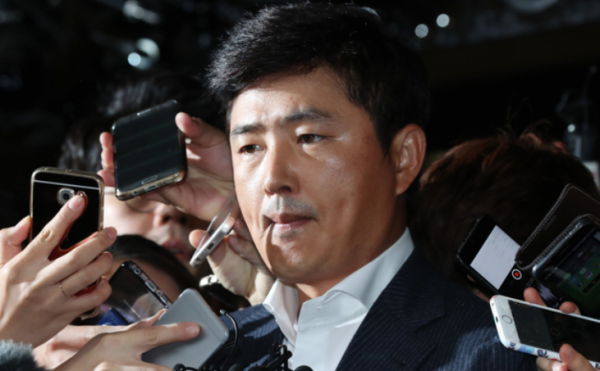 崔順實：總統背後的女人，隻手遮天操控韓國政壇，怎料因情債落馬