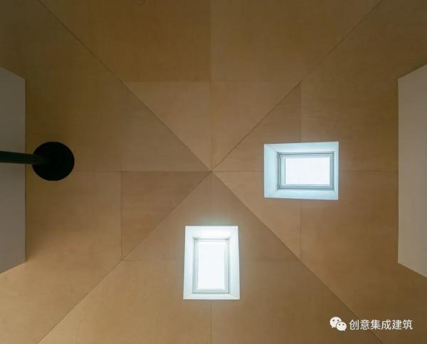 無牆角之家：一對剛退休的夫妻純為舒適建的房子