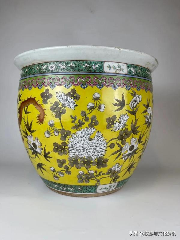 清大雅齋黃地墨彩礬紅穿花龍紋缸鑑賞