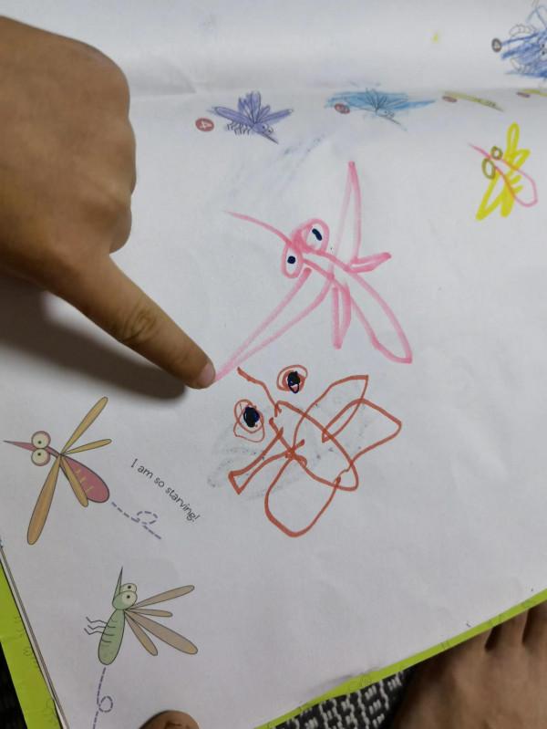 小孩的繪畫“作品”