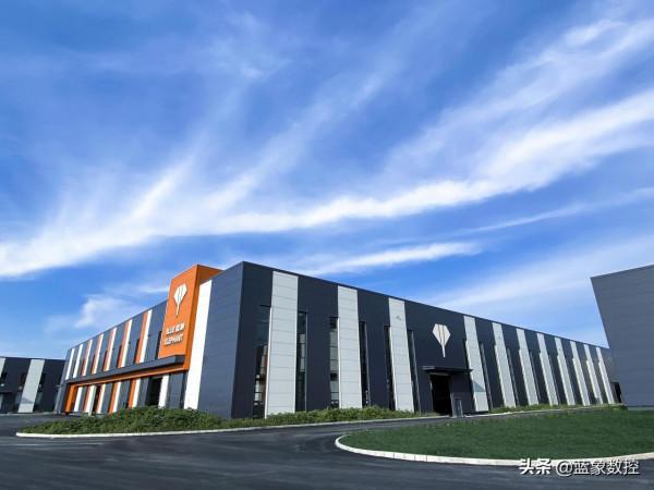 藍象數控打造集培訓、售後全國極速上門服務網路 藍象數控打造集培訓、售後全國極速上門服務網路