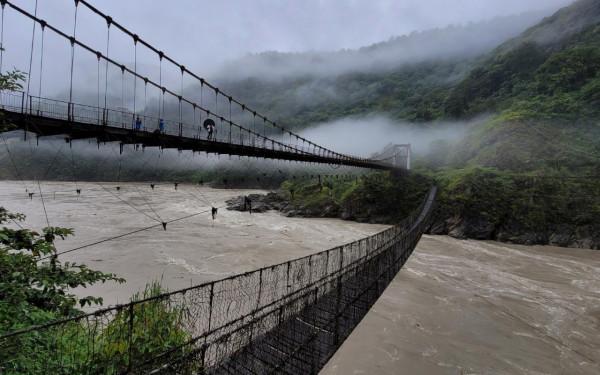 自駕84天，行程2.8萬公里，環駕中國邊境線，這趟旅行太狂野了