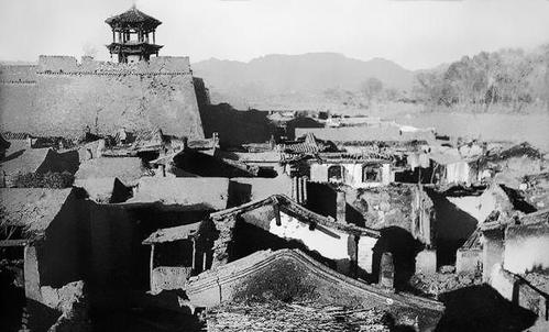 姑娘為救八路戰士假扮妻子,當40年後再重逢,戰士如何報恩? 姑娘為救八路戰士假扮妻子,當40年後再重逢,戰士如何報恩?