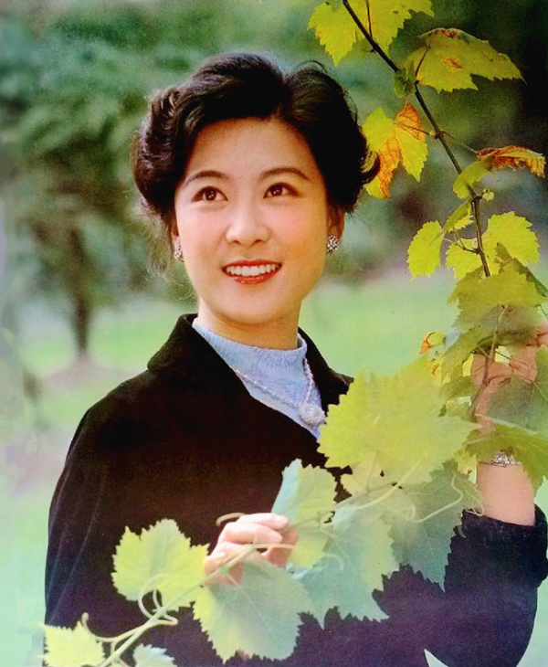 王驍：母親是影后王馥荔，父親是舞臺劇導演，闖娛圈卻只能靠自己