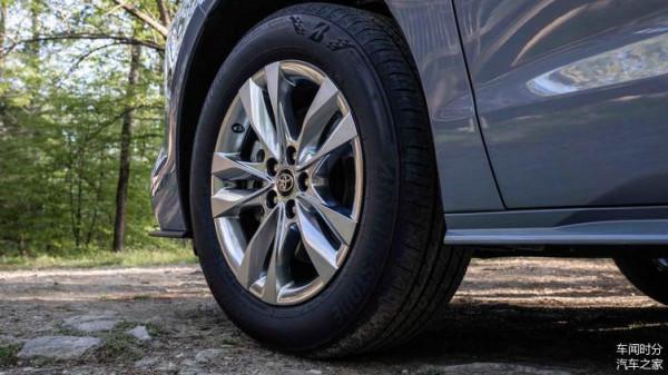 “多口之家”看過來哦！豐田塞納林地版已發售，售價46565美元起