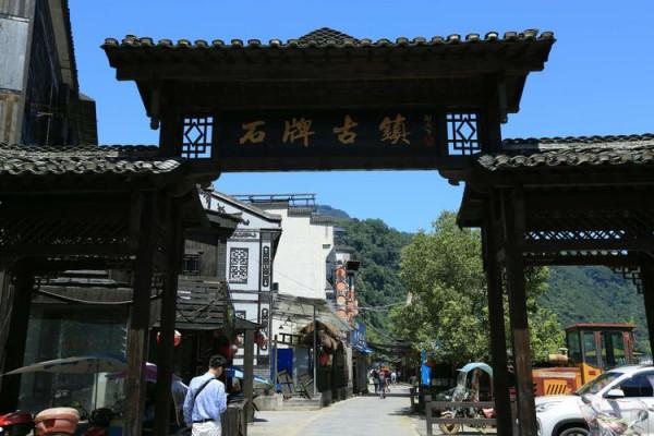 湖北2000年曆史古城，古時是兵家必爭之地，如今卻只剩下8萬人口