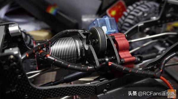 潮白怪獸-閉門造車-135號大腳LCG賽車