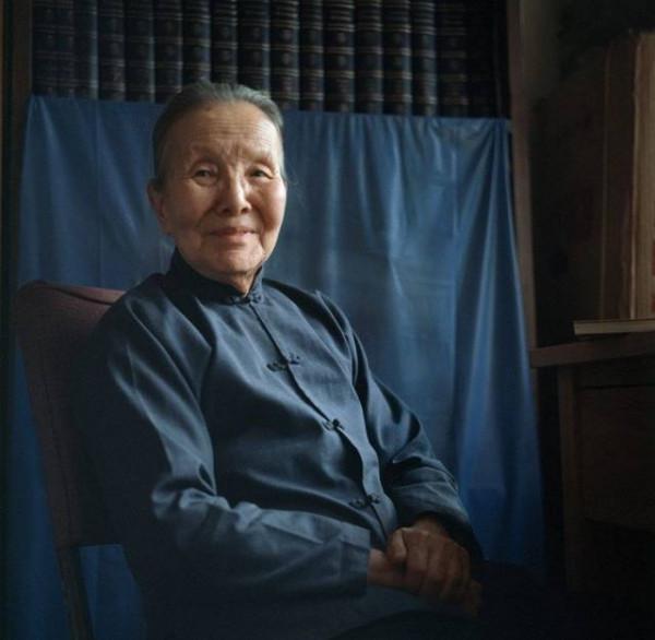 錢鍾書、楊絳、張愛玲、梅蘭芳、張充和等近三十位文人的書法 錢鍾書、楊絳、張愛玲、梅蘭芳、張充和等近三十位文人的書法