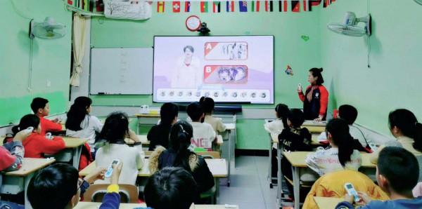 專家呼籲生1個娃獎100萬，搬除阻礙生育的2座山，3胎政策或迎轉機