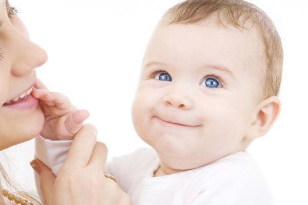 6-36個月寶寶輔食吃什麼?育兒專家:把握這些餵養知識很重要 6-36個月寶寶輔食吃什麼?育兒專家:把握這些餵養知識很重要