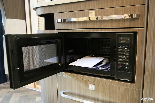 奇瑞進口底盤雙拓展房車,帶21.4度電,電粉碎直排馬桶 奇瑞進口底盤雙拓展房車,帶21.4度電,電粉碎直排馬桶