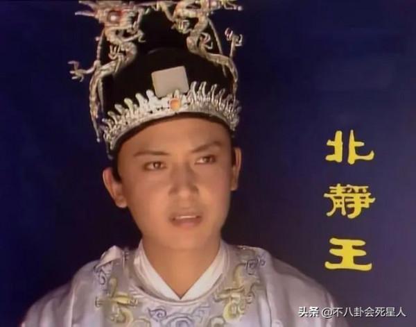 8位30年前的內地古裝美男,個個劍眉星目,吊打鮮肉 8位30年前的內地古裝美男,個個劍眉星目,吊打鮮肉