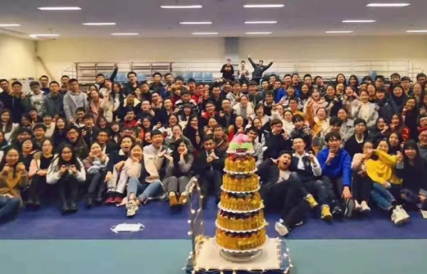 大學生迎來好訊息，57所院校達到獎學金全覆蓋，可直接抵消學費