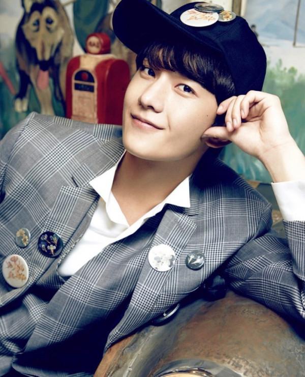 “當紅小鮮肉”楊洋的瓜 “當紅小鮮肉”楊洋的瓜