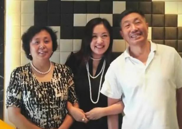 10位零緋聞的老戲骨,個個都和原配白頭到老,最長的相守65年 10位零緋聞的老戲骨,個個都和原配白頭到老,最長的相守65年