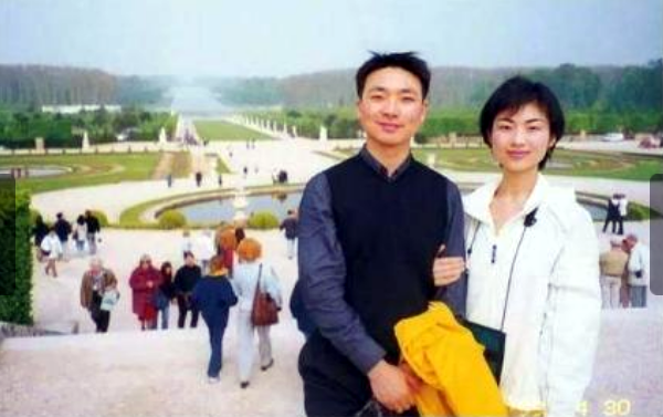 《新聞聯播》主播康輝:母親帶著遺憾離世,他和妻子含淚彌補 《新聞聯播》主播康輝:母親帶著遺憾離世,他和妻子含淚彌補