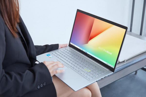 聖誕禮物推薦清單：送她好看又實用的學習、辦公三件套