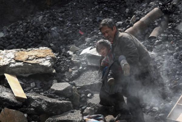 朱一龍《峰爆》上映，票房堪憂？這可能又是一部被差評埋沒的好片