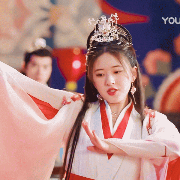 丫鬟臉女主橫行，劉亦菲、迪麗熱巴、王楚然能不能出來拯救眼睛？