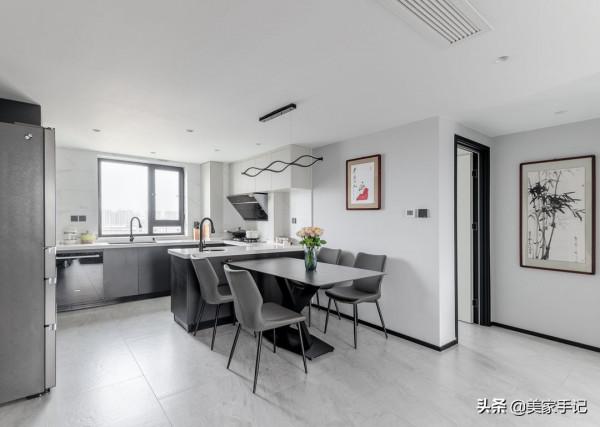 北京90後夫妻砸36萬裝修136㎡家，效果清雅高階，超有品味！曬曬