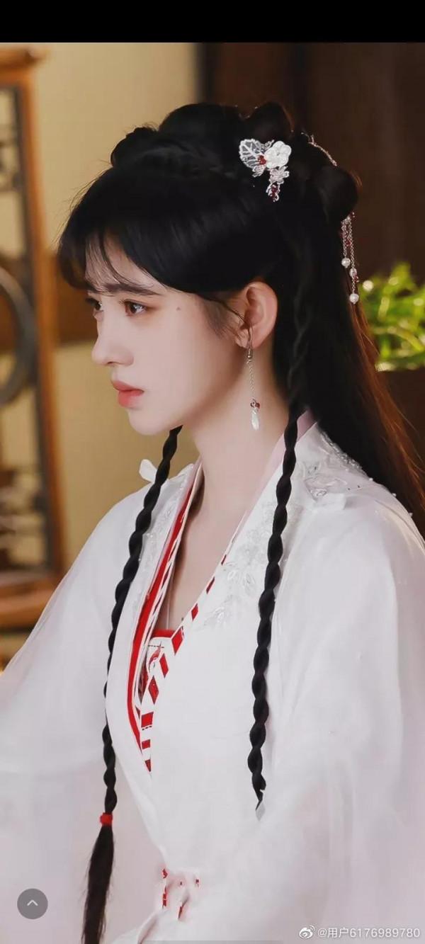 美圖桌布鞠婧禕 美圖桌布鞠婧禕