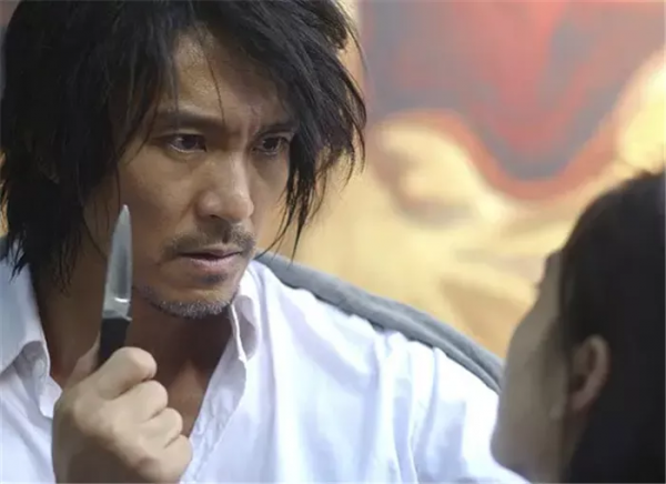 香港電影票房最高的10部電影:周星馳佔4部,《功夫》只排第2 香港電影票房最高的10部電影:周星馳佔4部,《功夫》只排第2