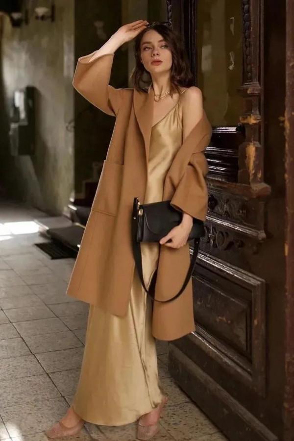 大衣和包包,怎麼搭配更好看? 大衣和包包,怎麼搭配更好看?