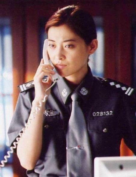 《開端》劉濤演警花被嘲太假？和這7位女星一對比，她好做作