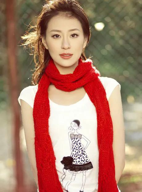 王樂君，著名演員，文靜淑女形象