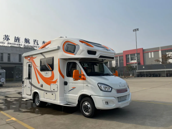 旌航WH-II側拓展後上門房車，紮實用料與大空間更配哦